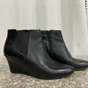 Nine West black ankle boots